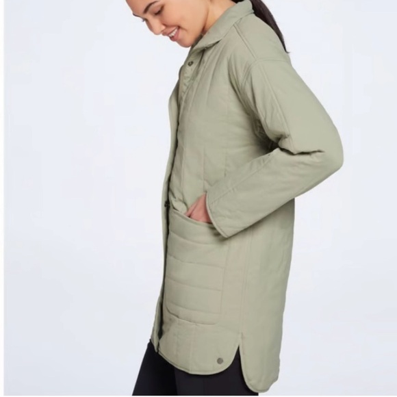 Women's Olive Sage Quilted Jacket - Picture 3 of 5